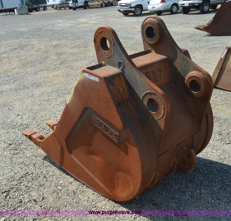 image for item Z9298 38"W excavator bucket