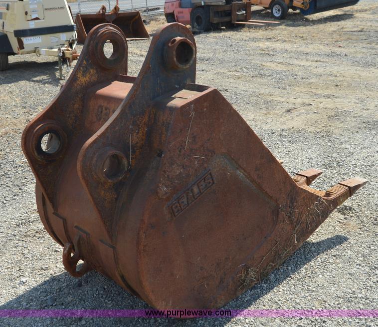image for item Z9298 38"W excavator bucket