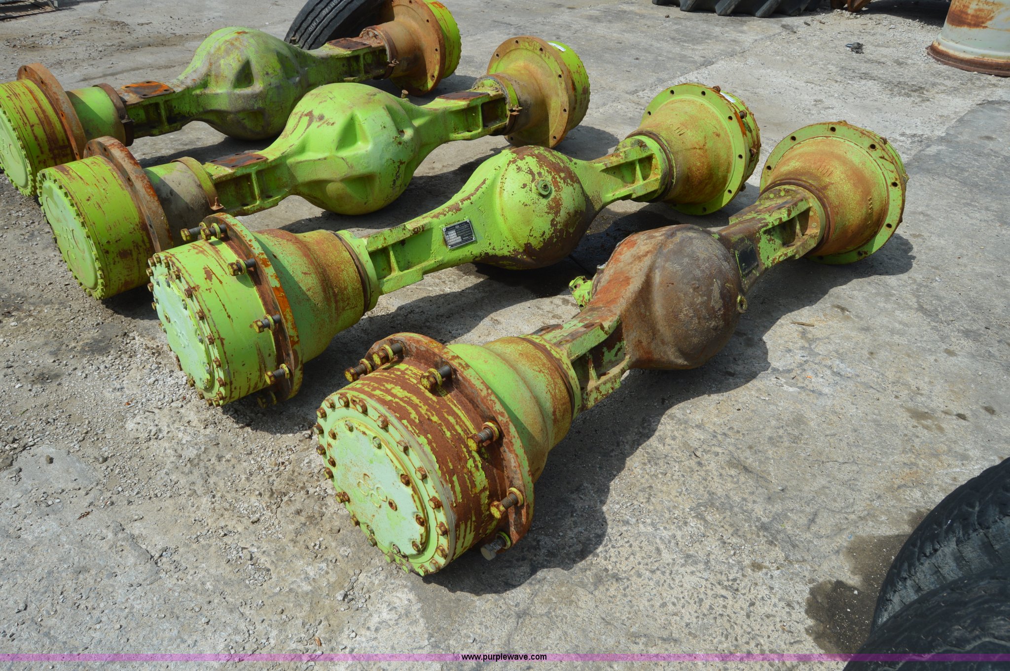 (2) Steiger tractor axles in Liberty, MO Item AW9224 sold Purple Wave