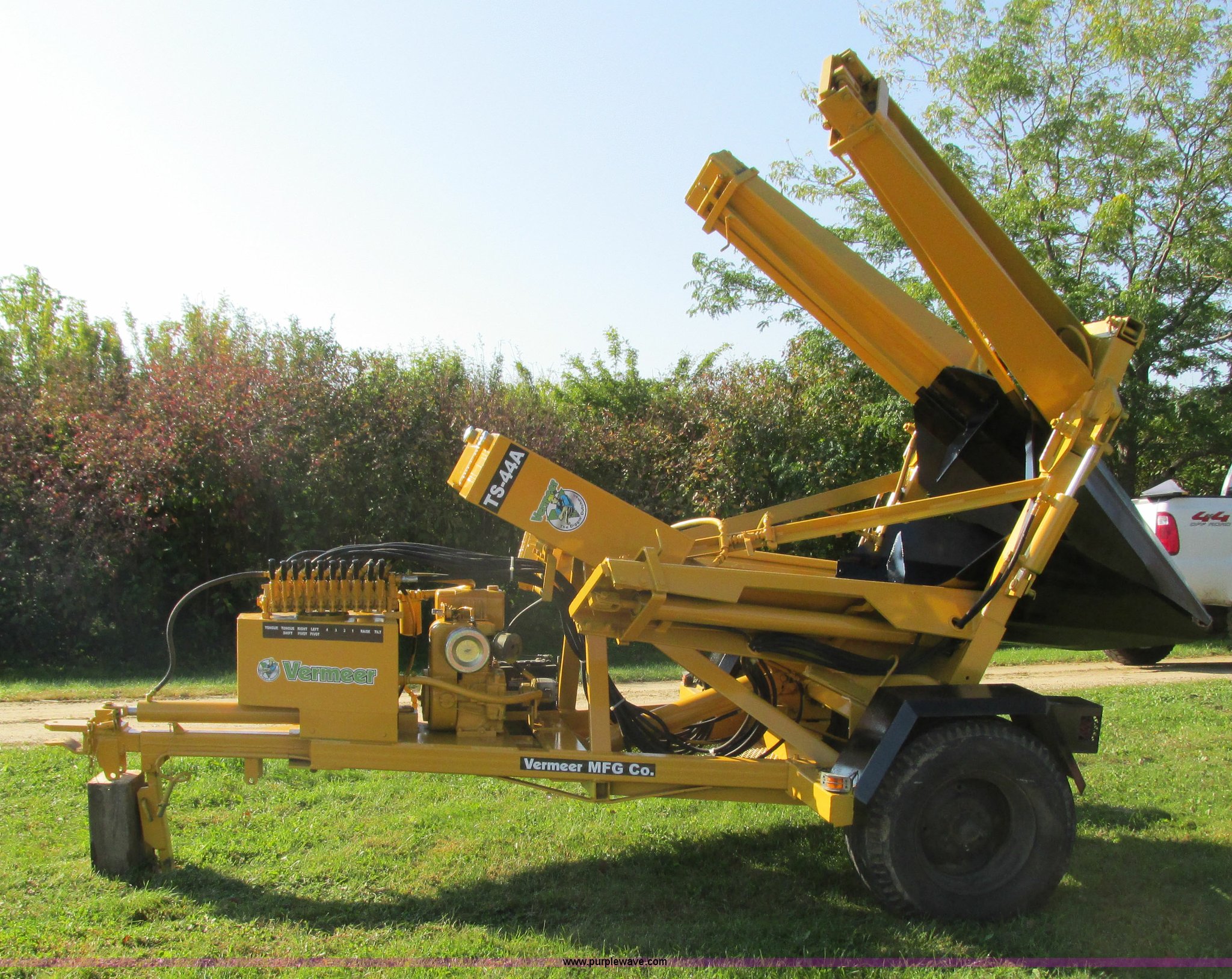 Vermeer TS44A tree spade in Caledonia, MN Item I3826 sold Purple Wave