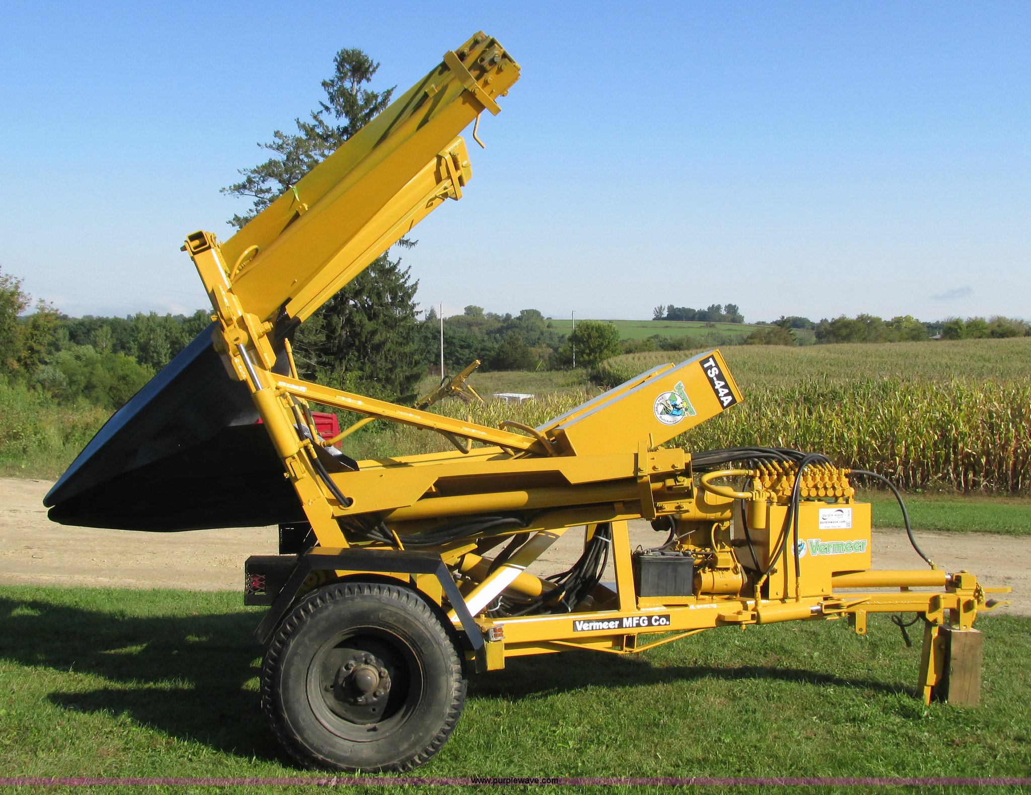 Vermeer TS44A tree spade in Caledonia, MN Item I3826 sold Purple Wave