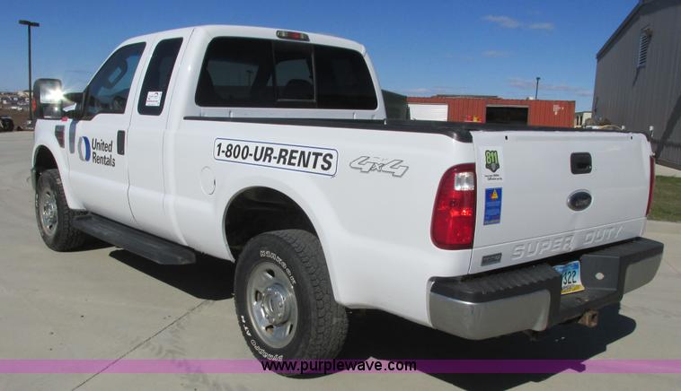 image for item A8746 2008 Ford F250 Super Duty SuperCab pickup truck
