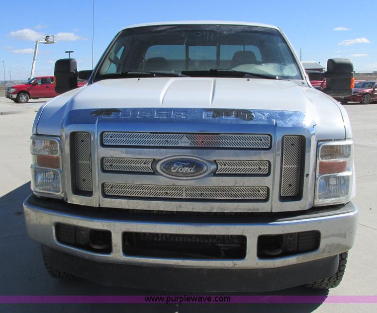 image for item A8746 2008 Ford F250 Super Duty SuperCab pickup truck