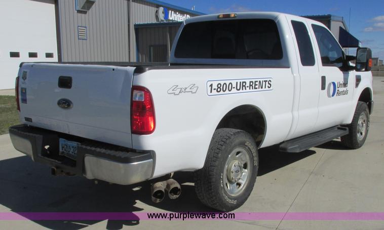 image for item A8746 2008 Ford F250 Super Duty SuperCab pickup truck