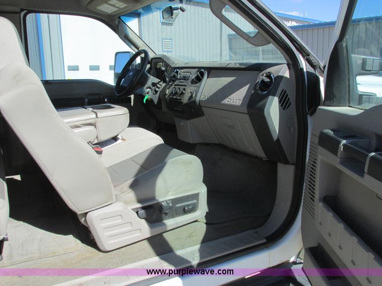 image for item A8746 2008 Ford F250 Super Duty SuperCab pickup truck