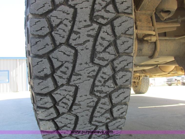 image for item A8746 2008 Ford F250 Super Duty SuperCab pickup truck