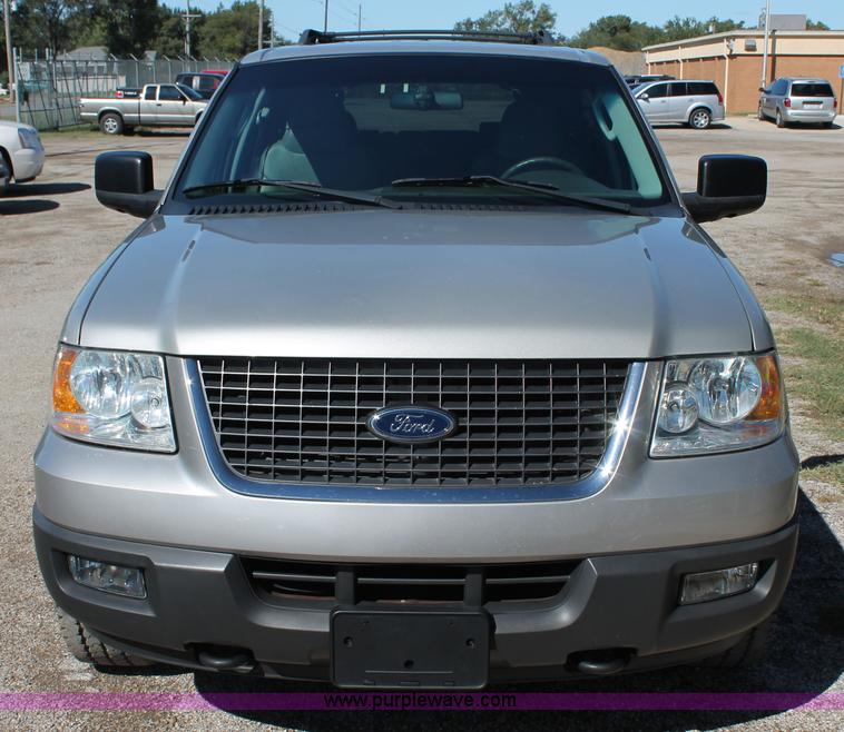 image for item AJ9266 2005 Ford Expedition XLT SUV