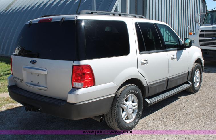image for item AJ9266 2005 Ford Expedition XLT SUV