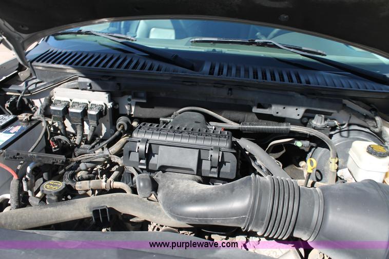 image for item AJ9266 2005 Ford Expedition XLT SUV
