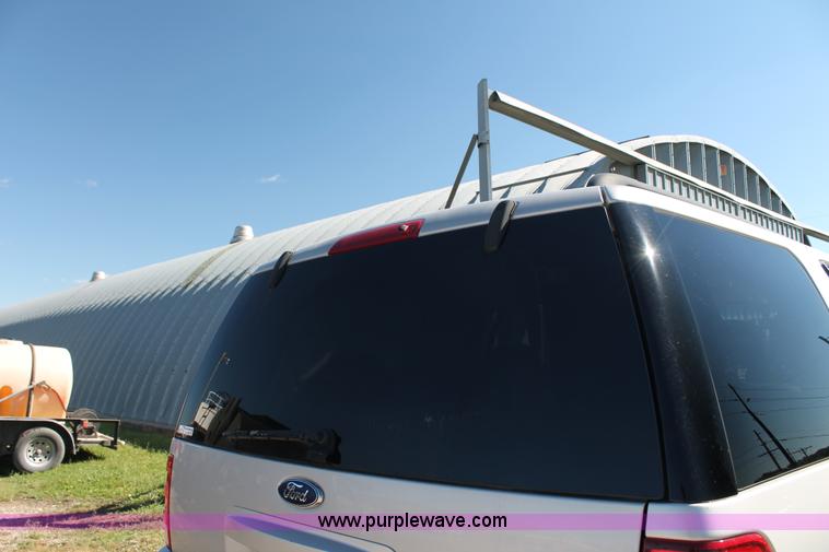 image for item AJ9266 2005 Ford Expedition XLT SUV