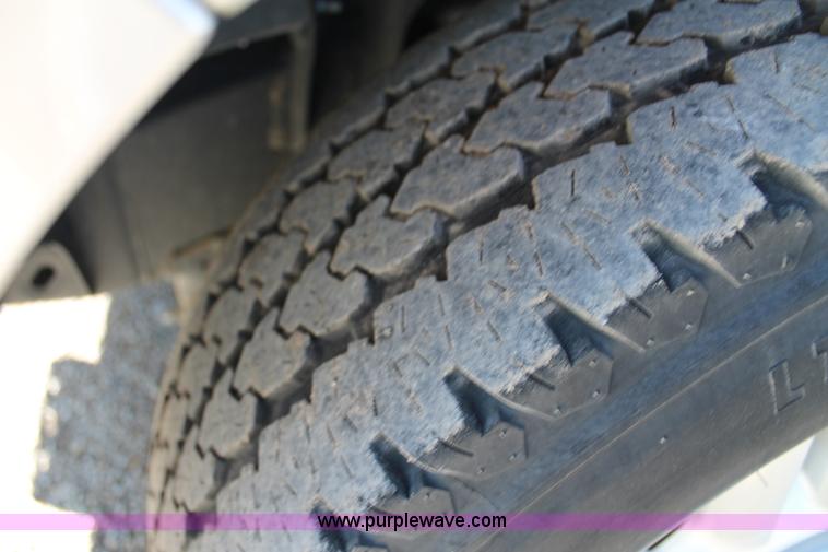 image for item AJ9266 2005 Ford Expedition XLT SUV