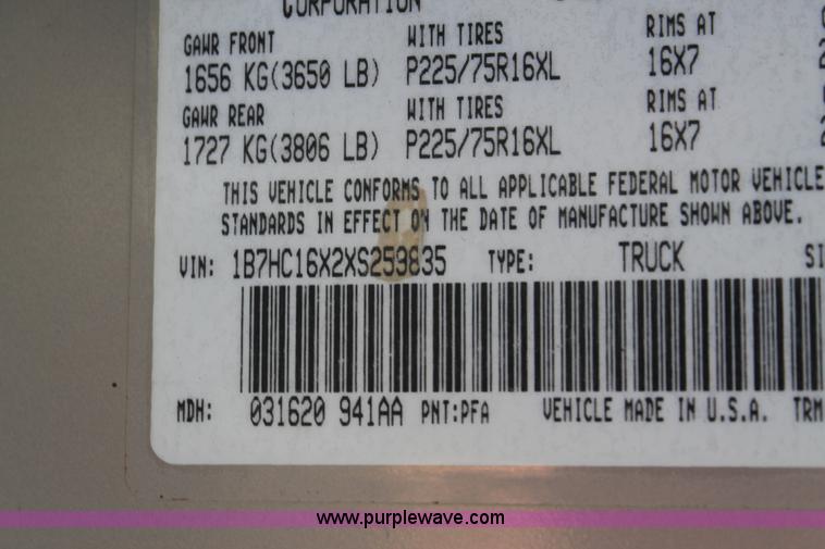 image for item AJ9267 1999 Dodge Ram 1500 pickup truck