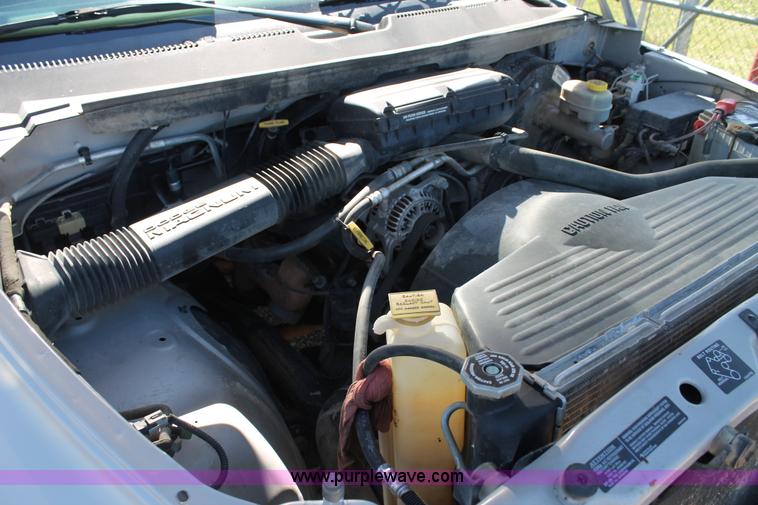 image for item AJ9267 1999 Dodge Ram 1500 pickup truck