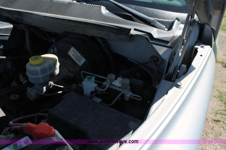 image for item AJ9267 1999 Dodge Ram 1500 pickup truck