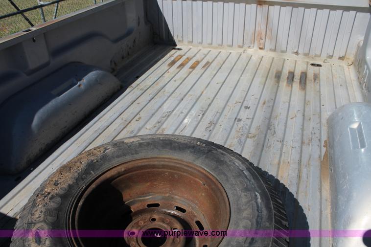 image for item AJ9267 1999 Dodge Ram 1500 pickup truck