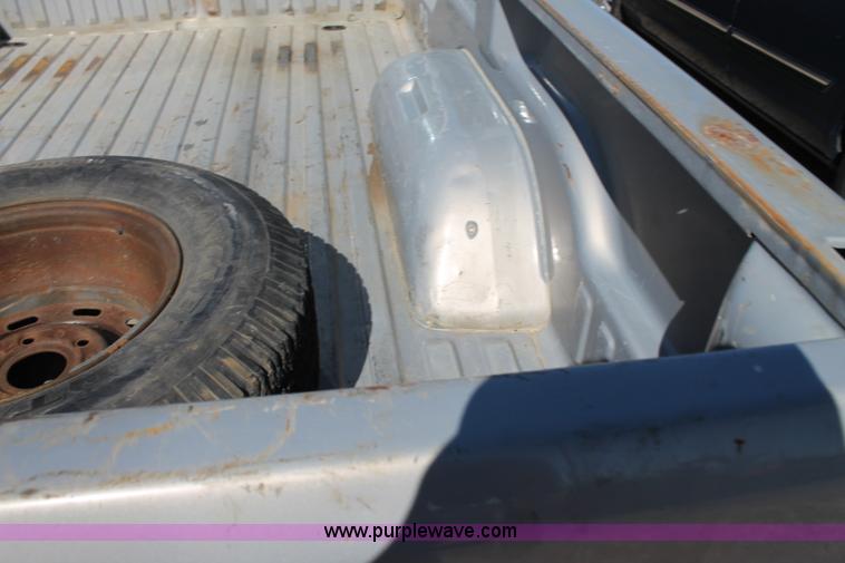 image for item AJ9267 1999 Dodge Ram 1500 pickup truck