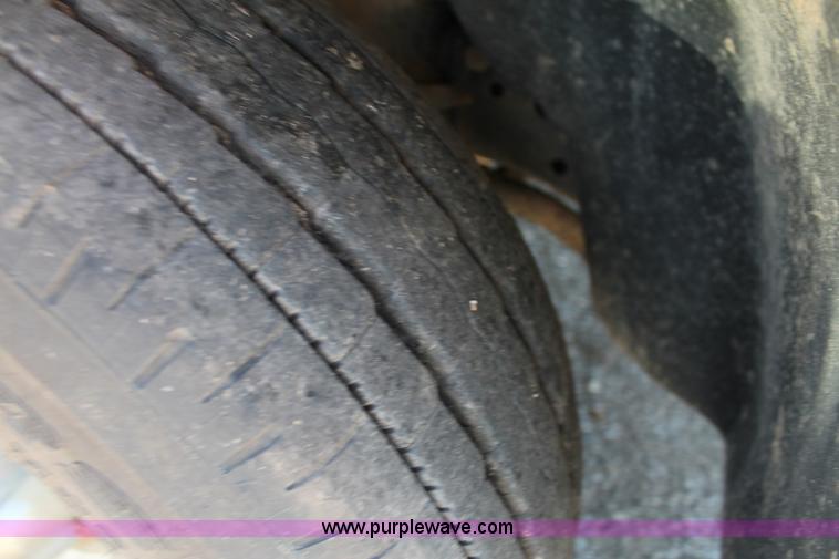 image for item AJ9267 1999 Dodge Ram 1500 pickup truck