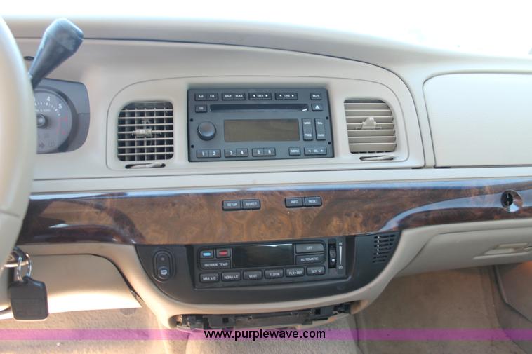 image for item AJ9268 2009 Mercury Grand Marquis LS