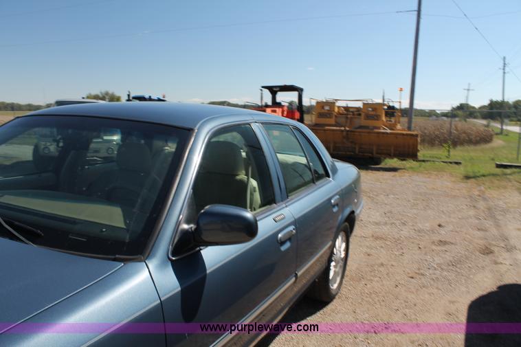 image for item AJ9268 2009 Mercury Grand Marquis LS