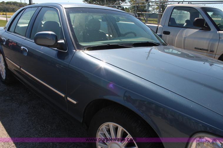 image for item AJ9268 2009 Mercury Grand Marquis LS