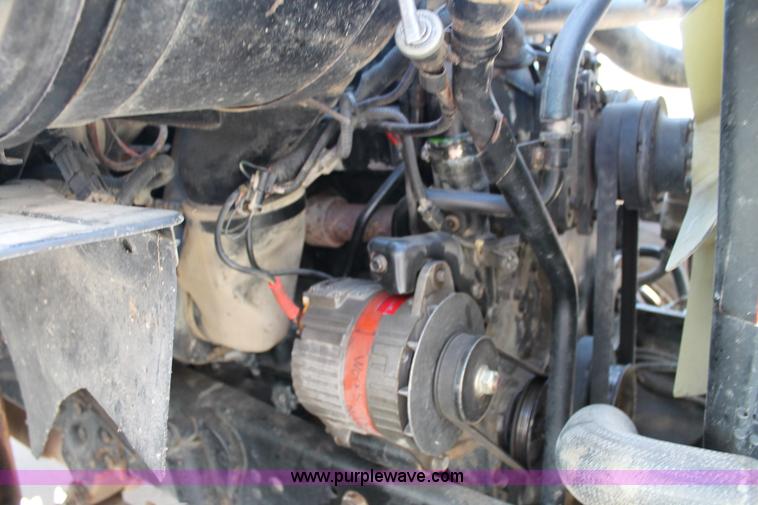 image for item AJ9269 1994 Ford LN9000 flatbed truck