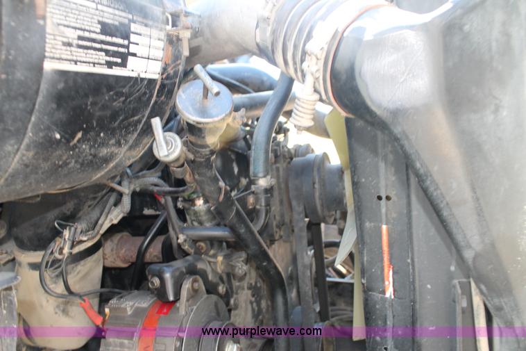 image for item AJ9269 1994 Ford LN9000 flatbed truck