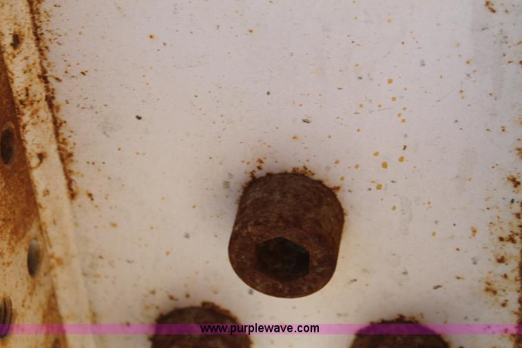 image for item AJ9270 The Revolver engine stand