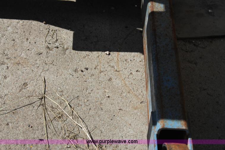 image for item AJ9270 The Revolver engine stand