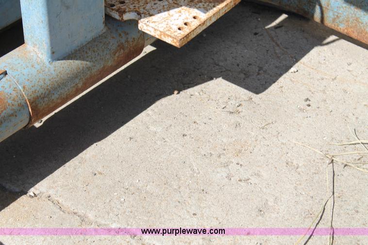 image for item AJ9270 The Revolver engine stand