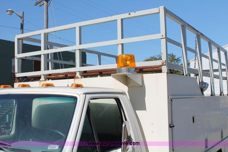 image for item AJ9271 1988 Ford F350 Custom mobile tire changing truck