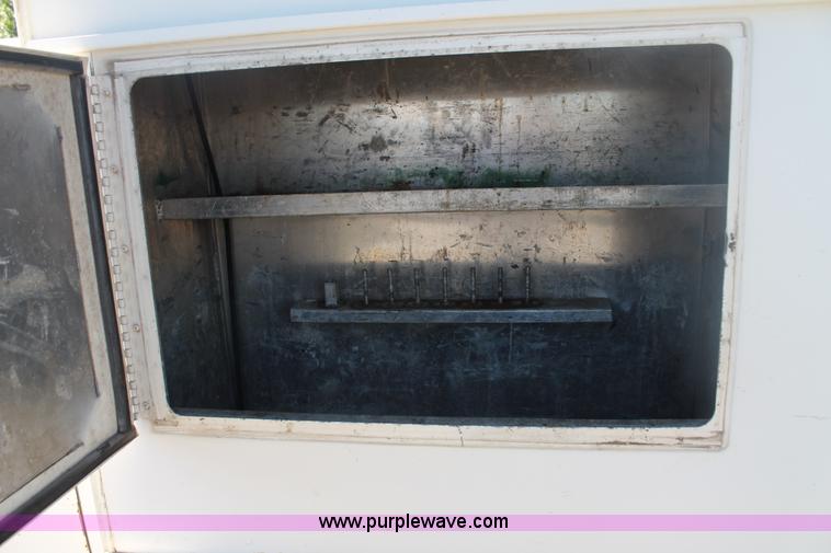 image for item AJ9271 1988 Ford F350 Custom mobile tire changing truck