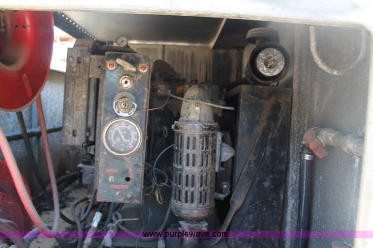 image for item AJ9271 1988 Ford F350 Custom mobile tire changing truck