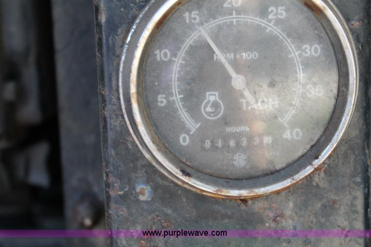 image for item AJ9271 1988 Ford F350 Custom mobile tire changing truck