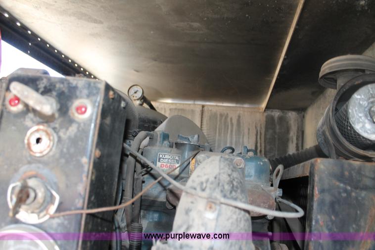 image for item AJ9271 1988 Ford F350 Custom mobile tire changing truck