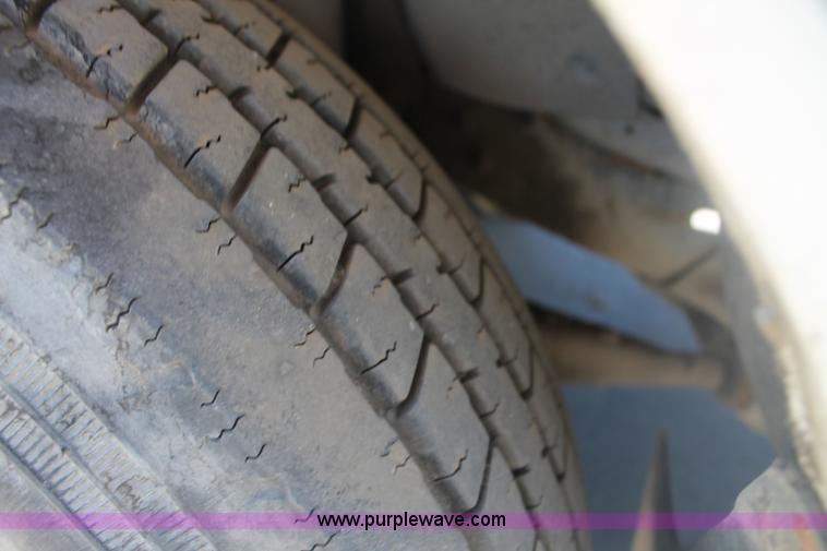 image for item AJ9271 1988 Ford F350 Custom mobile tire changing truck