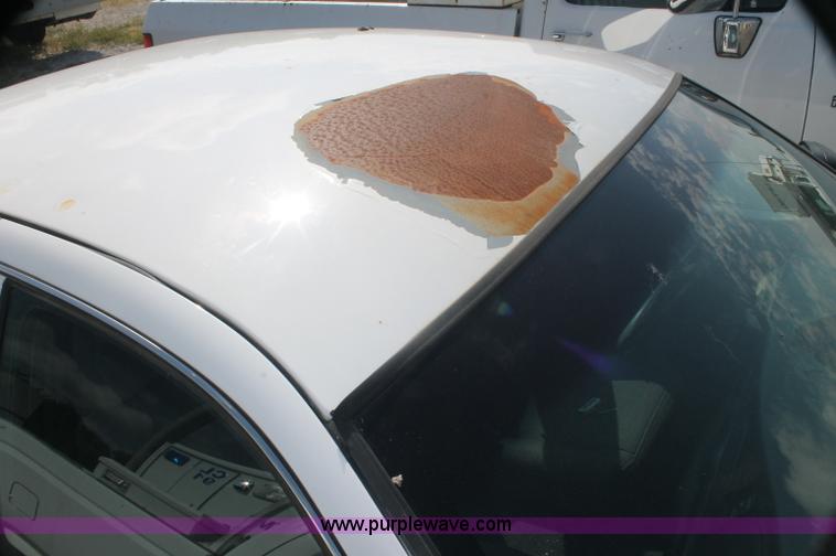 image for item AJ9306 2004 Ford Crown Victoria Police Interceptor