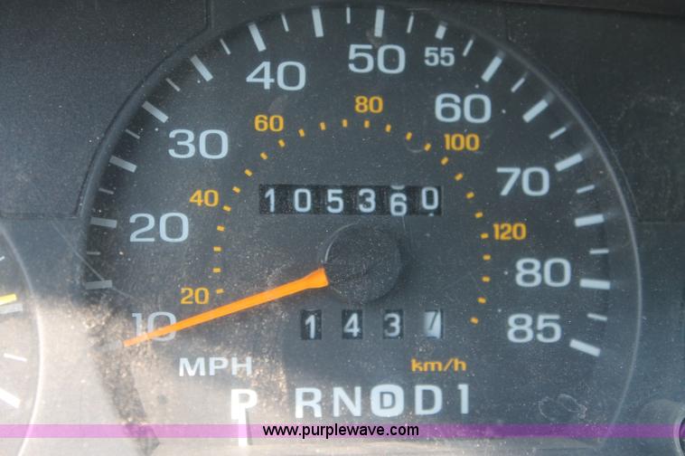 image for item AJ9309 1992 Ford Crown Victoria