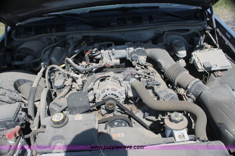 image for item AJ9325 2006 Ford Crown Victoria Police Interceptor