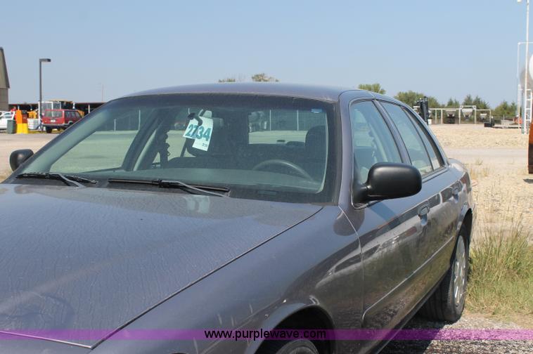 image for item AJ9325 2006 Ford Crown Victoria Police Interceptor