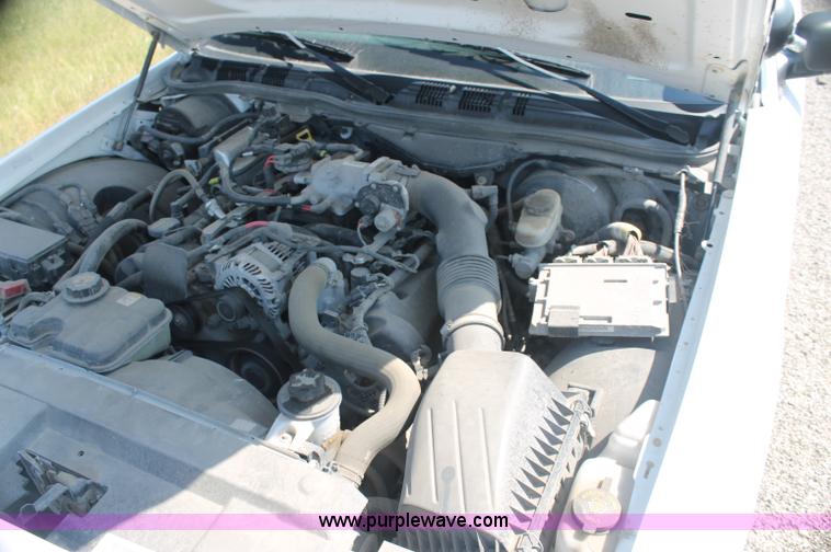 image for item AJ9326 2009 Ford Crown Victoria Police Interceptor