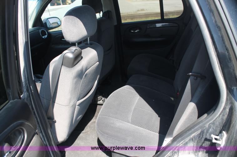 image for item AJ9327 2008 GMC Envoy SLE SUV