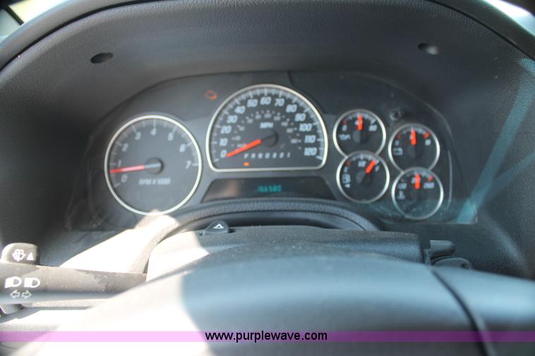 image for item AJ9327 2008 GMC Envoy SLE SUV