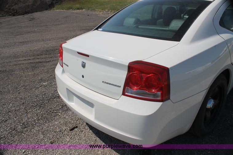 image for item AJ9328 2010 Dodge Charger