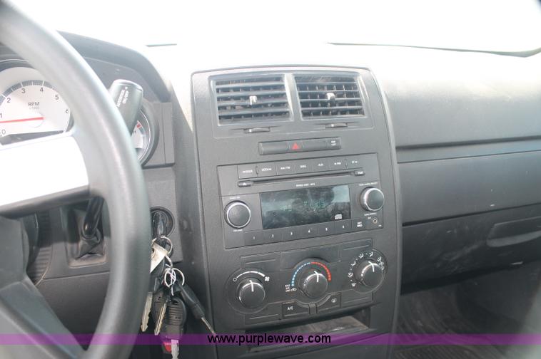 image for item AJ9331 2010 Dodge Charger