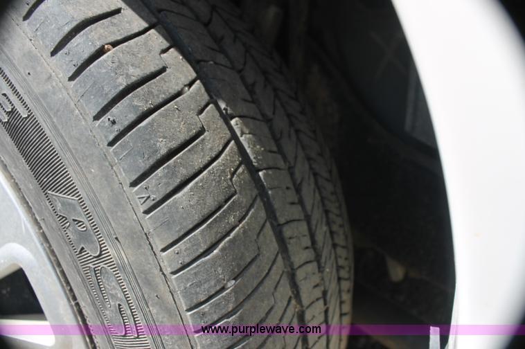 image for item AJ9336 2006 Ford Crown Victoria Police Interceptor