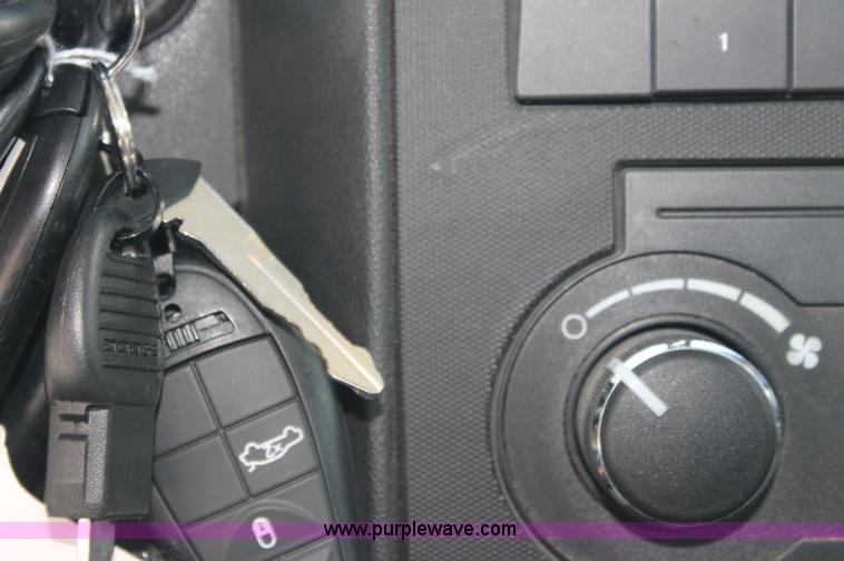 image for item AJ9339 2010 Dodge Charger