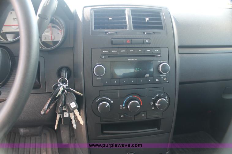 image for item AJ9340 2010 Dodge Charger