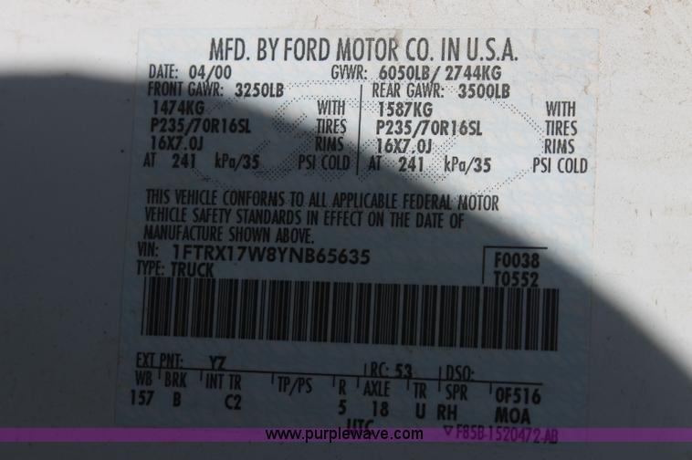 image for item AJ9342 2000 Ford F150 XLT SuperCab pickup truck