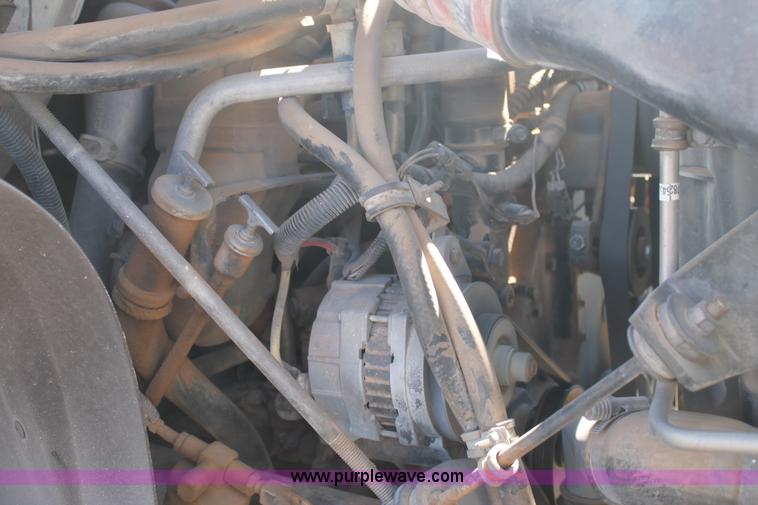 image for item AO9651 1998 International 8100 semi truck