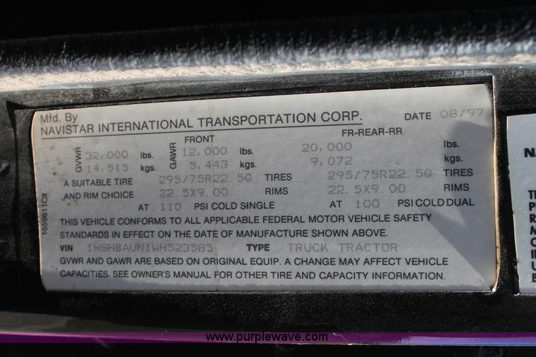 image for item AO9651 1998 International 8100 semi truck